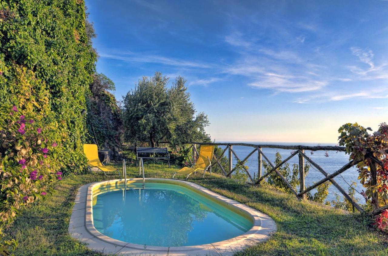 Villa Ad Майорі Екстер'єр фото