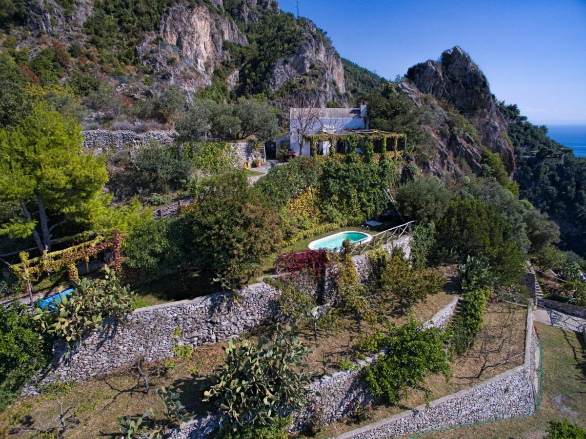 Villa Ad Майорі Екстер'єр фото